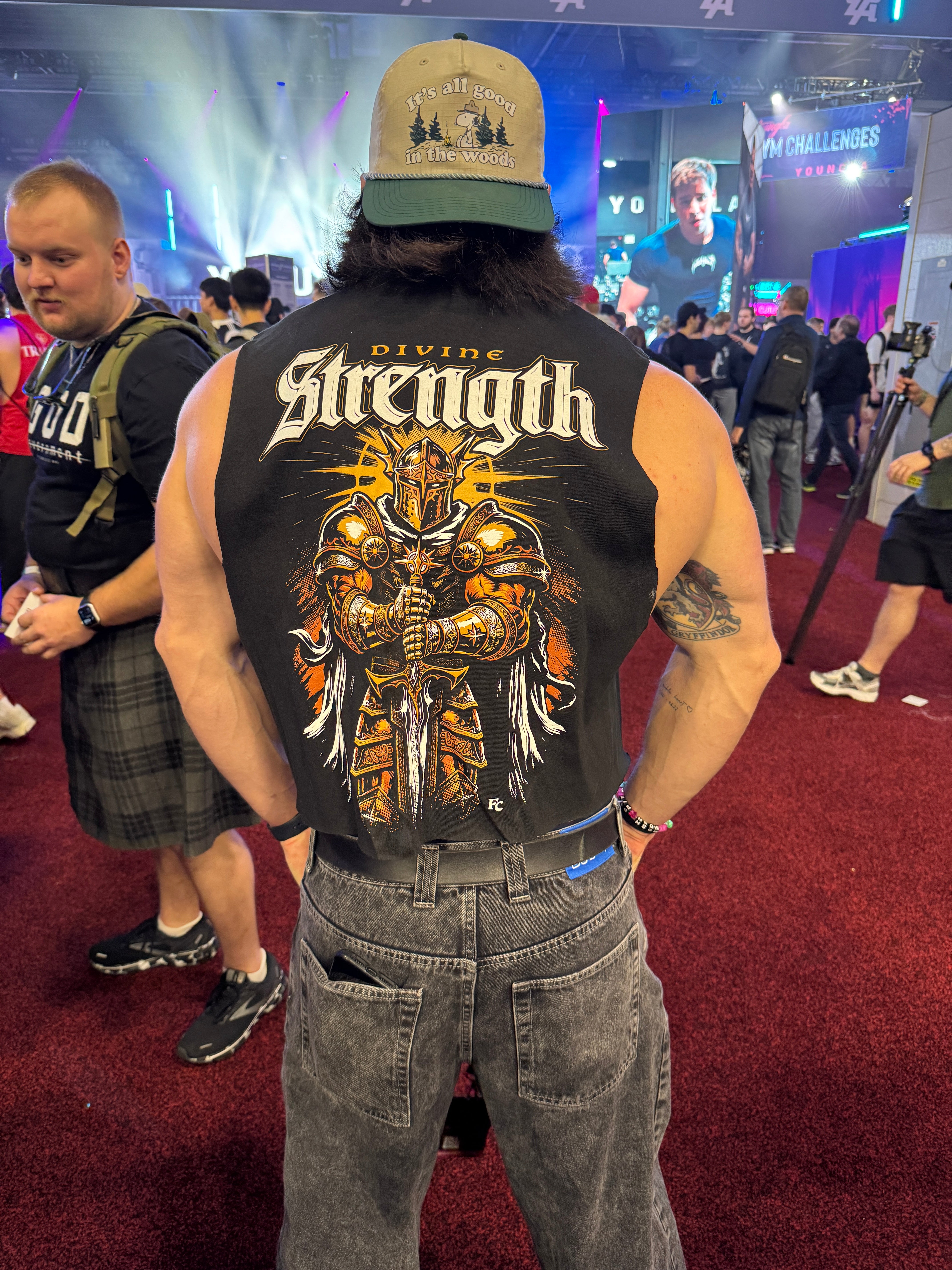 Divine Strength - OVERSIZE TEE (Shorter Style)